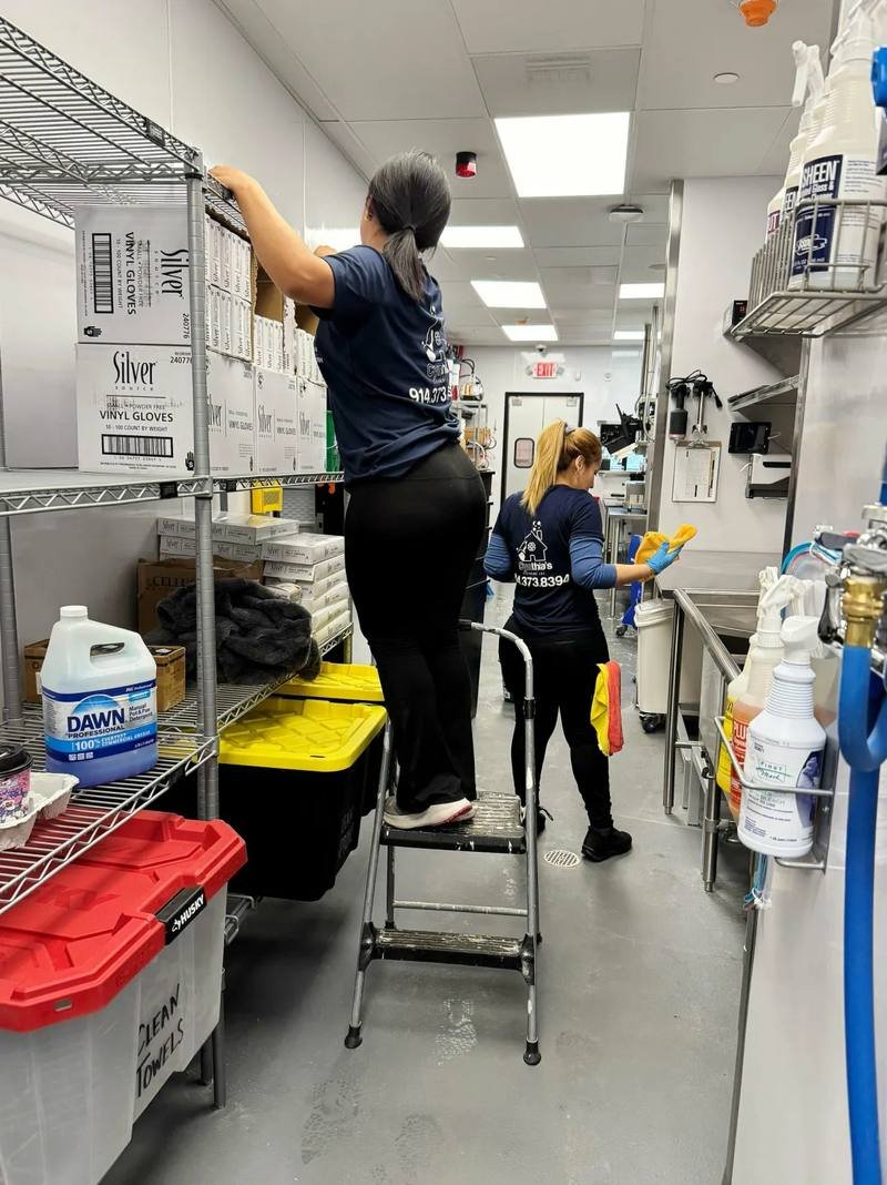 Commercial kitchen shelving and prep area cleaning